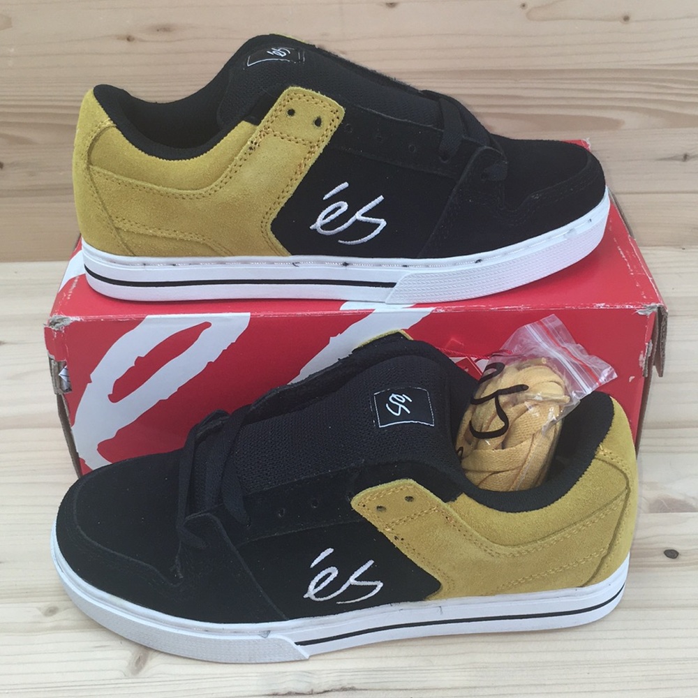 ES Cessna Men’s Size 7 Black/Yellow Skate Shoes